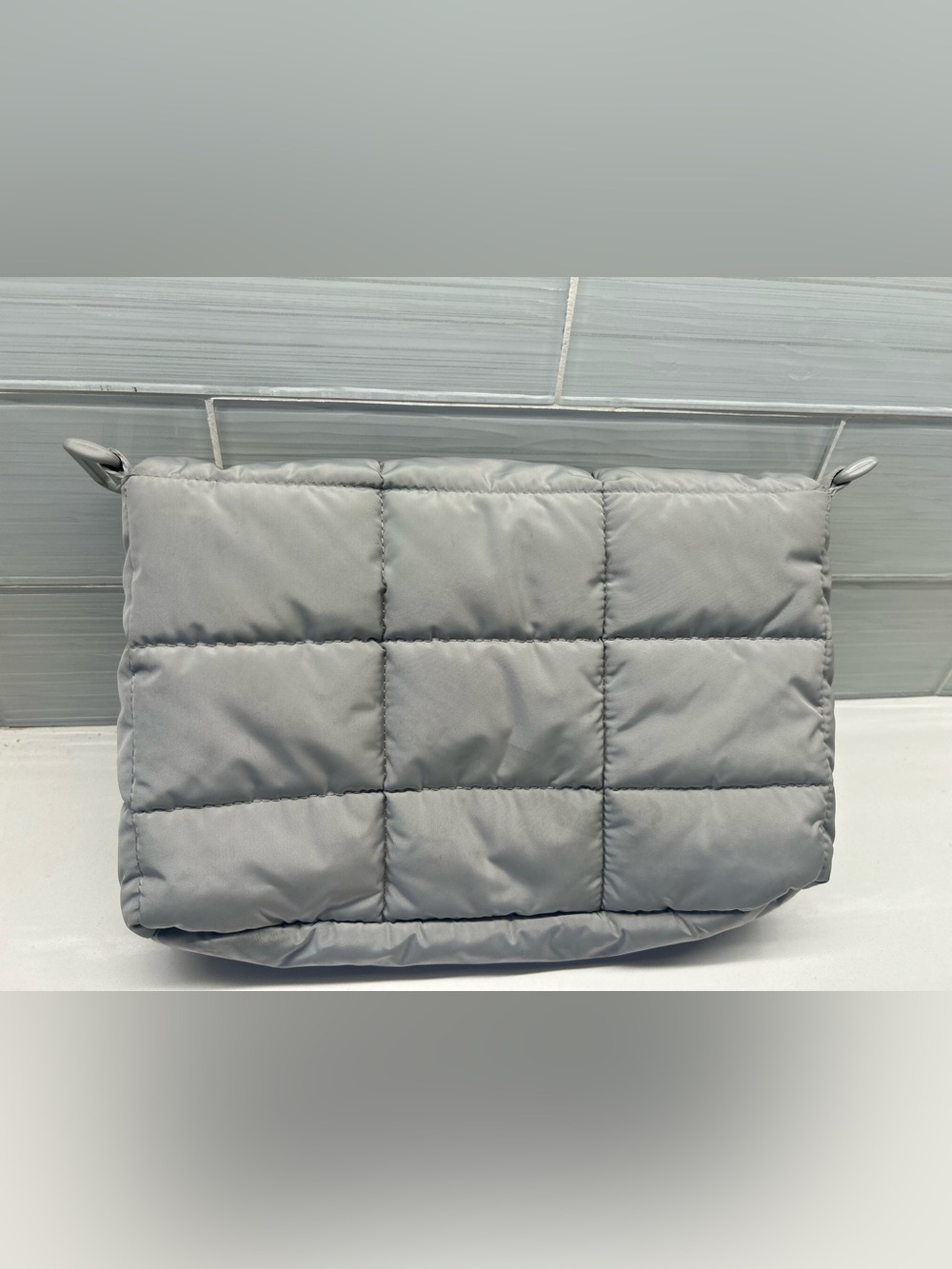 adidas Quilted Puffer Bag - Light Gray No strap included - Picture 2 of 5
